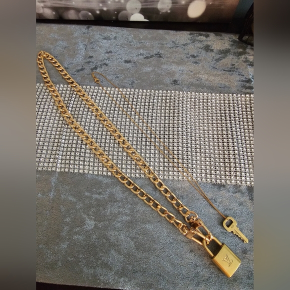 Louis Vuitton Jewelry - Louis Vuitton Lock and Key #435
